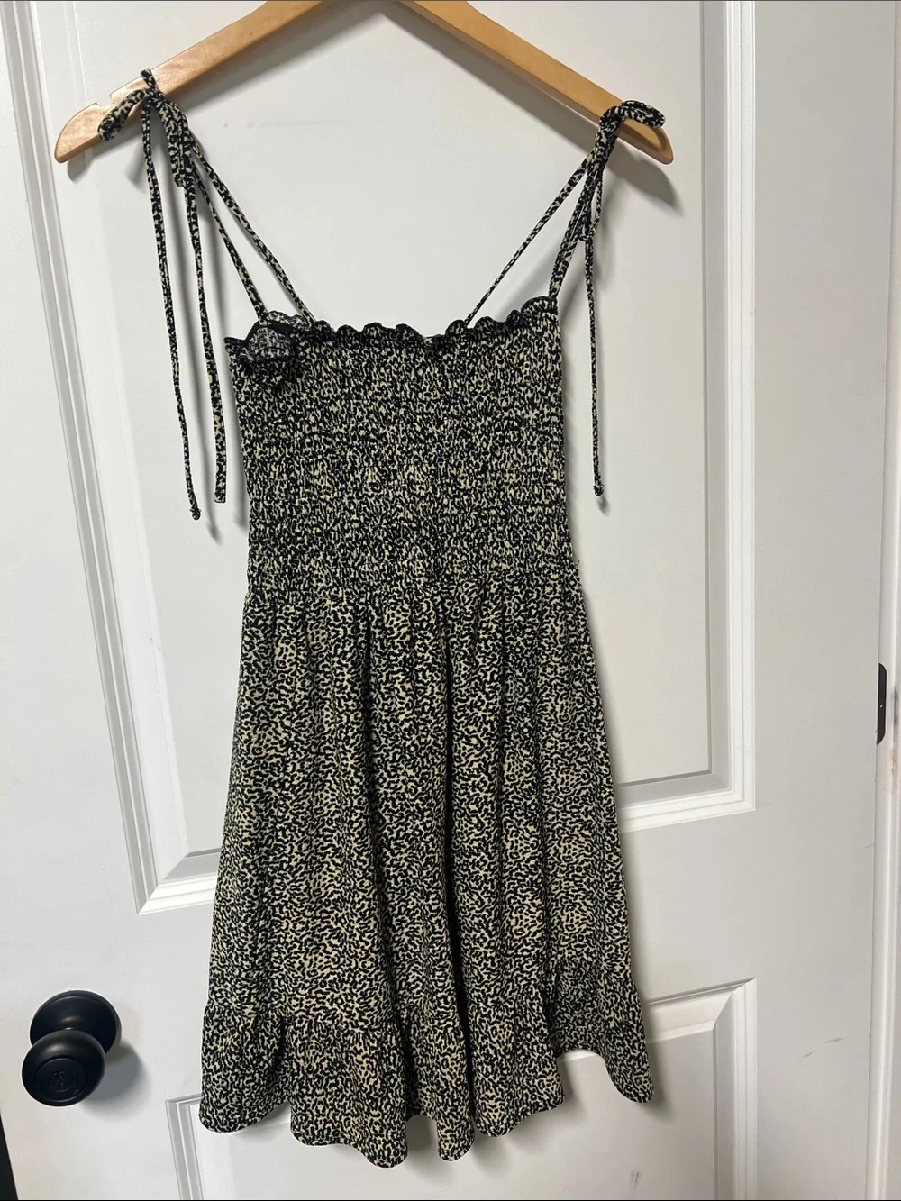Top Shop Spaghetti Strap Mini Dress, Smocked, Tie Strap, Size 4, Animal Print - Picture 1 of 8
